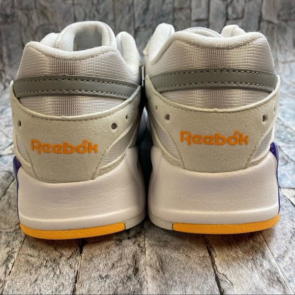 Reebok Classic Aztrek Athletic Shoe -  size 4.5 - Picture 9 of 12